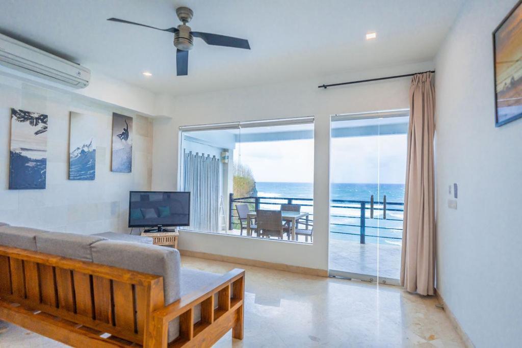 Uluwatu Cliff Apartment - 2 Br Buitenkant foto